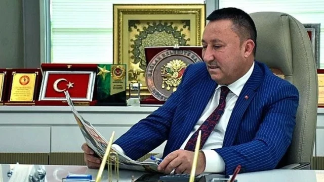 Eski Bağlar Belediye Başkanı Hüseyin Beyoğlu tutuklandı