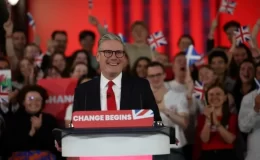 İngiltere’de yapılan parlamento seçimlerinde büyük zafer elde eden İşçi Partisi genel başkanı Keir Starmer, yeni başbakan olacak