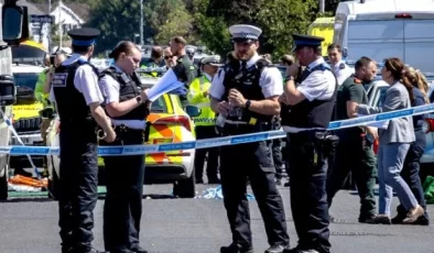 İngiltere’deki bıçaklı saldırıda 2 çocuk hayatını kaybetti