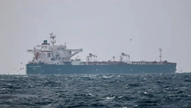 İran, 1 yıldır alıkoyduğu, 50 milyon dolar değerindeki petrol yüklü Marshall Adaları bayraklı tankeri serbest bıraktı