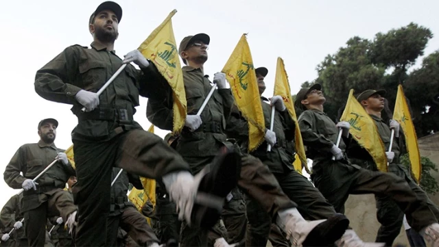 İsrail ile savaşın eşiğine gelen Hizbullah hassas güdümlü füzeleri konuşlandırmaya başladı
