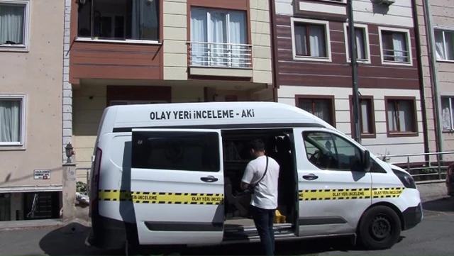 İstanbul’da baba dehşeti! Tartıştığı eşi ve çocuklarını bıçakladı