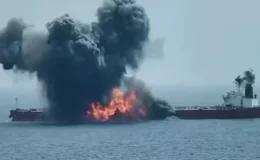 Kızıldeniz’de Husi saldırısına uğrayan petrol tankerinde büyük patlama