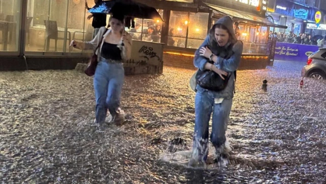 Tarih verildi! Sıcaktan bunalan İstanbul’a sağanak yağış uyarısı