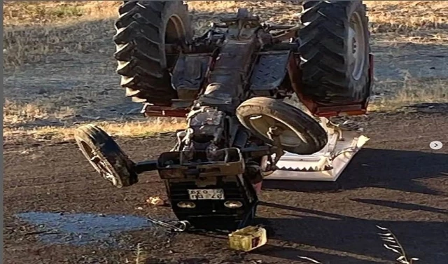 Tosya’da traktör ile otomobil çarpıştı: 4 yaralı