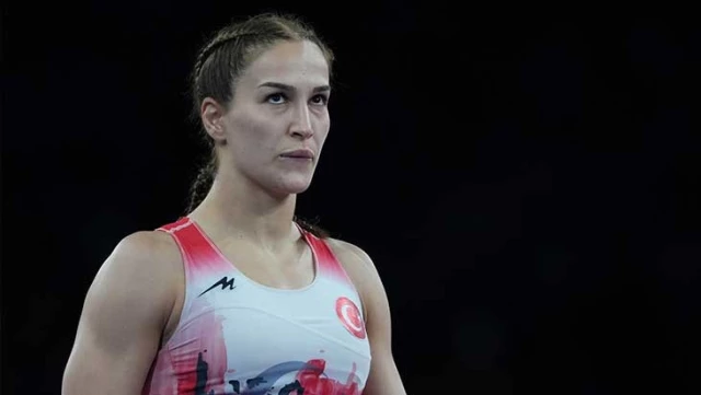 Milli güreşçi Buse Tosun Çavuşoğlu, Paris Olimpiyatları’nda bronz madalya kazandı