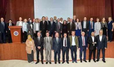 Atatürk Üniversitesi Tıp Fakültesi 1984 Mezunları 40 Yıl Sonra Bir Araya Geldi