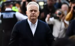 BBC sunucusu Huw Edwards’a çocuk istismarı suçundan hapis cezası verildi