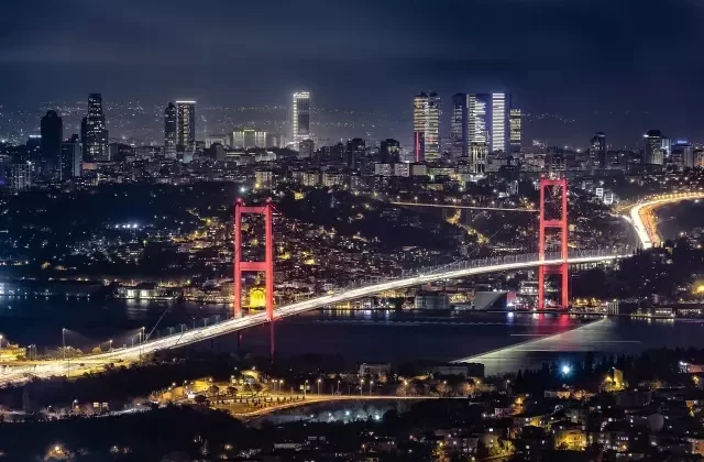 İstanbul’da Kuvvetli Yağış ve Sıcaklık Düşüşü Bekleniyor