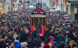 İşte vatandaşların en güvendiği kurumlar! Listenin dibine demir atanlar hiç şaşırtmadı