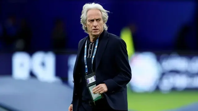 Jorge Jesus’dan Suudi Arabistan’a övgüler: Avrupa’dan daha güvenli