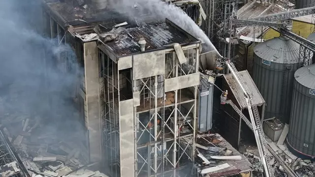 Makarna fabrikasındaki patlamadan acı haber! Soğutma çalışmaları esnasında cansız bedenine ulaşıldı