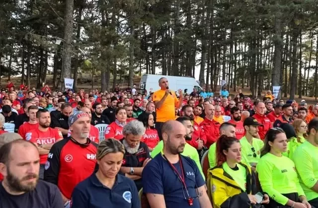 Marmara Bölgesi Akredite Ekipleri Kampı Uludağ’da Gerçekleşti