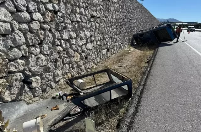 Nevşehir’de Kamyonetin Devrilmesi, Sürücü Yaralandı