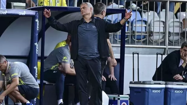 Takımdaki problemi açıkladı! Jose Mourinho’dan futbolculara çok konuşulacak serzeniş