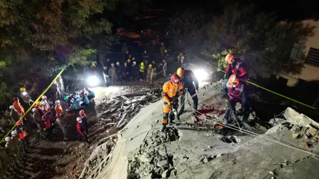 Tunceli’de Depreme Dayanıksız Lojmanın Yıkımı ve Tatbikat Gerçekleştirildi