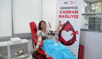 Ünlülerden Kan Bağışına Destek: ‘Birbirimize Candan Bağlıyız’ Kampanyası