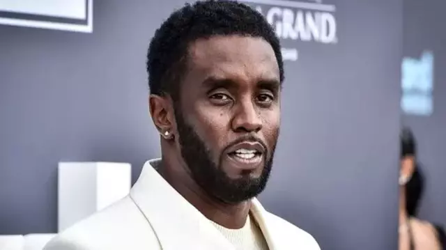 Bir kadın, 15 yaşındayken Repçi Diddy’nin, kendisine uyuşturucu verip birden fazla kişiye tecavüz ettirdiğini söyledi