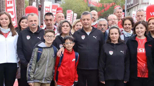 CHP Genel Başkanı Özgür Özel: ‘Yenidoğan çetesi’ en ağır şekilde yargılanmalı