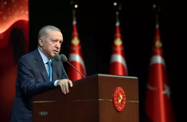 Cumhurbaşkanı Erdoğan: Adım atmazsak Batılı ülkelerin karşılaştığı sıkıntılarla yüzleşmemiz kaçınılmazdır