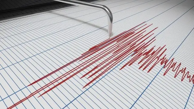 3 bölgemizi sallayan deprem! Şiddetli sarsıntı birçok ilde hissedildi