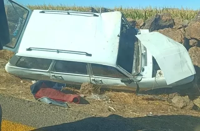 Diyarbakır’da Takla Atan Otomobil Kazasında 1 Ölü, 2 Yaralı