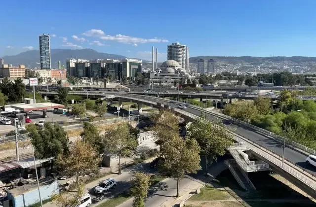 İzmir Karaburun açıklarında 4 büyüklüğünde deprem