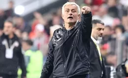 Jose Mourinho, İngiliz kanalında Fenerbahçe’nin şampiyon olamama nedeni açıkladı