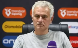 Mourinho’dan basına zehir zemberek tepki: Sürekli ağlıyorsunuz