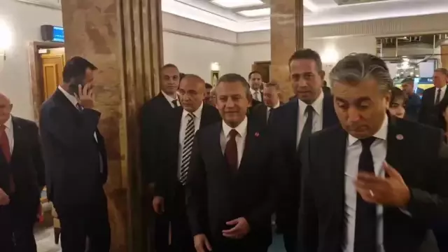 Özgür Özel: “Normalleşme Adımlarının Ne Partime Ne Ülkeye Zararı Var. İkisine de Faydası Var”