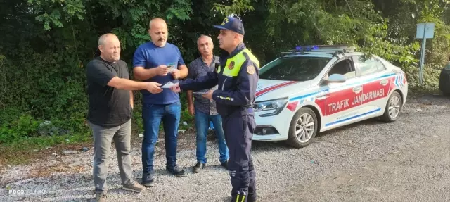 Samsun Jandarma’dan 1123 Okul Servisi Sürücüsüne Trafik Eğitimi