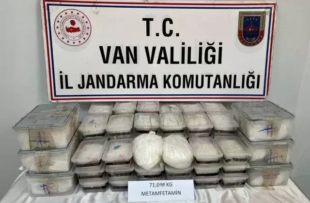 Van’da Uyuşturucu Operasyonları: 71 Kilo Uyuşturucu Ele Geçirildi