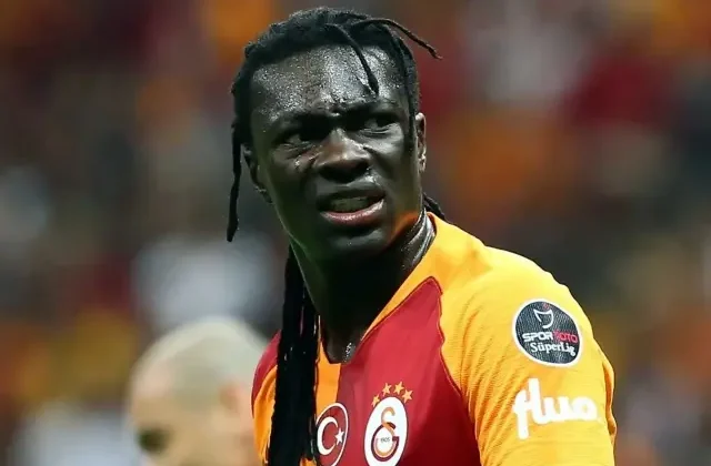 Açıklama yapmak zorunda kaldı: Galatasaraylıları küplere bindiren Gomis iddiası