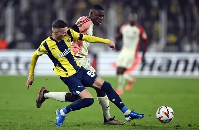 Fenerbahçe,  Lyon ile 0-0 berabere kaldı