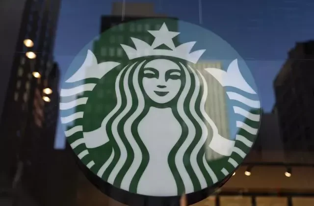 Gazze için yüz binlerce insanın boykot ettiği Starbucks’tan karar: İşten çıkarma yapacağız