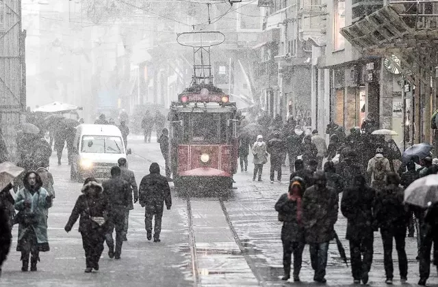 İstanbul Valiliği’nden kar ve soğuk uyarısı