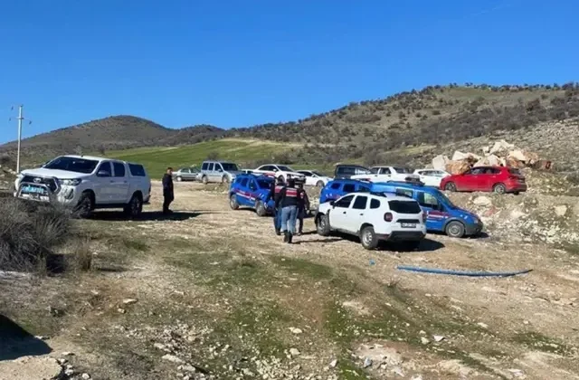 Manisa’da maden çukuruna düşen iki çocuk hayatını kaybetti