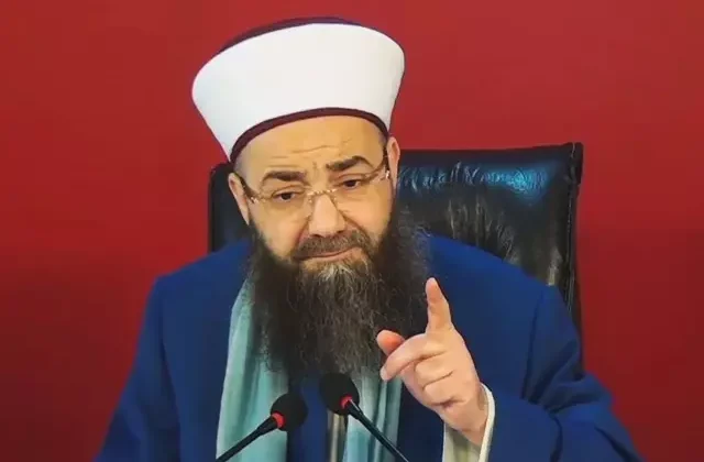 Cübbeli Ahmet, ‘Diyanet İşleri’ne çok önemli ihtar’ diyerek konuştu: O söz camide nasıl durabiliyor?