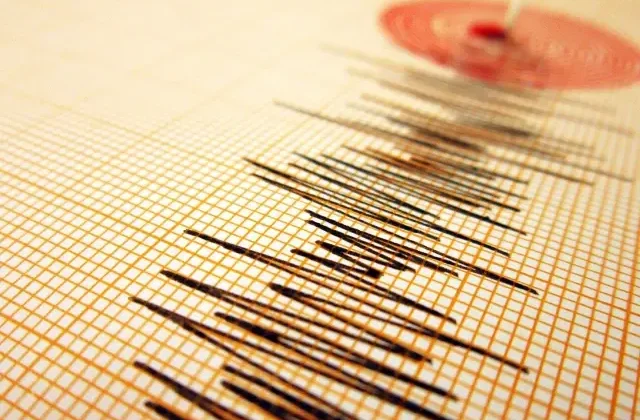 En şiddetli deprem! Komşu diken üstünde