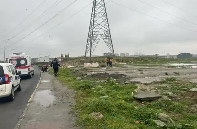 Esenyurt’ta vahşet! Boş arsada kanlar içerisinde bulundu