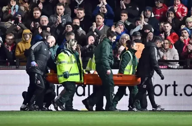 FA Cup’ta korkutan anlar: Kanlar içinde yerde kaldı