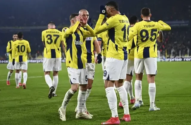 Fenerbahçe, Anderlecht’i sahasında 3-0 yendi