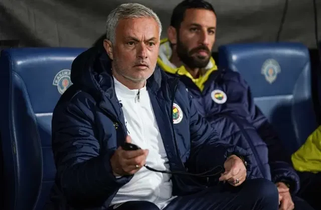 Fenerbahçe’de Mourinho’nun elini kolunu bağlayan sakatlık