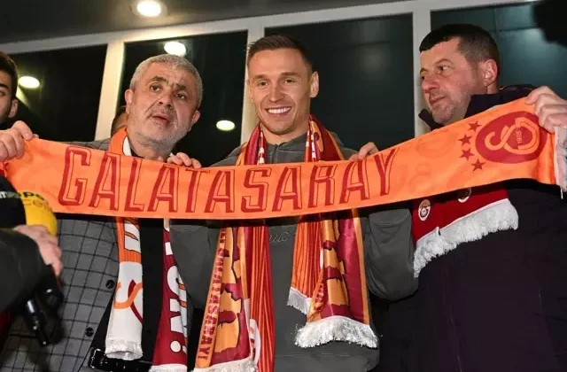 Galatasaray’ın yeni transferi Frankowski, İlk maçında asist yaptı