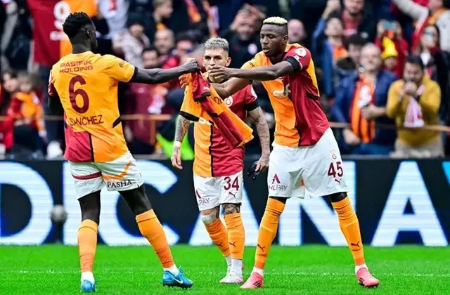 Galatasaray’ın yıldızından taraftarı kahreden haber