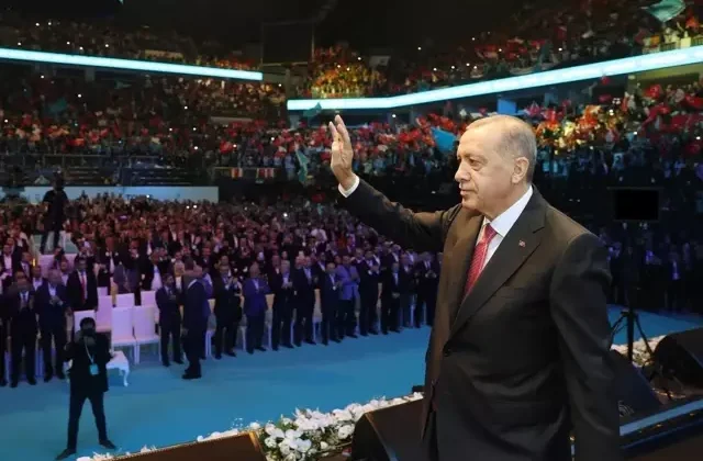 Gelecek Partisi, AK Parti kongresine katılmama kararı aldı