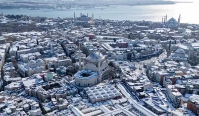 Her yer beyaza büründü! İstanbul’da kar manzaraları