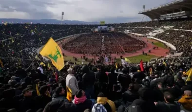 İsrail savaş uçaklarından Nasrallah’ın cenaze töreni sırasında Beyrut semalarında alçak uçuş