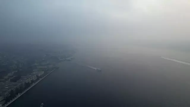 İstanbul Boğazı’nda gemi trafiği çift yönlü askıya alındı