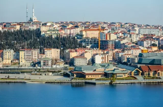 İstanbul’da bazı sitelerdeki aidatlar kentteki konut kira fiyatlarından yüksek